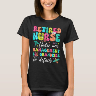 Camiseta Enfermeira Aposentada Sob Novos Presentes De Gestã