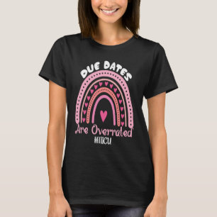 Camiseta Enfermeira Arco-Íris Fofa Datas de Parto São Super