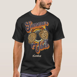 Camiseta Enfermeira Cardíaca Verão Vibes Sunset Beach