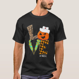 Camiseta Enfermeira CMA Leopardo Abóbora Dia das Bruxas Amo
