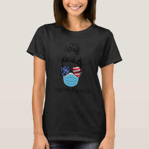 Camiseta Enfermeira com Cabelo Desarrumado na Vida Usa Másc