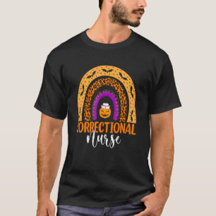 Camiseta Enfermeira Corretiva Leopard Rainbow Halloween Pum