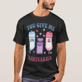 Camiseta Enfermeira da UTI Valentine Day Groovy Me Dá Tachy