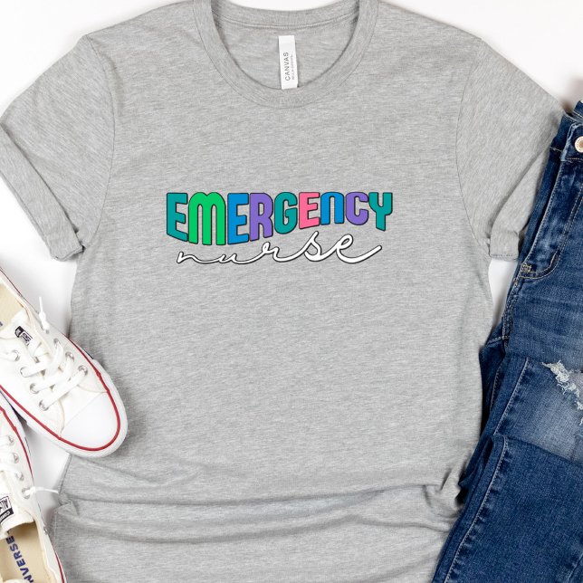 Camiseta Enfermeira de Emergência com Vazio de Texto (Criador carregado)