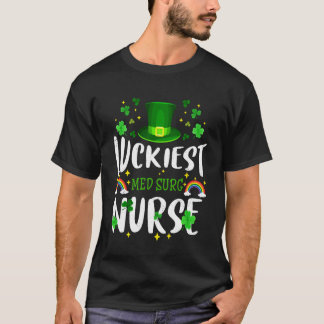 Camiseta Enfermeira de Med Cirurgia Mais Sortuda Dia de São