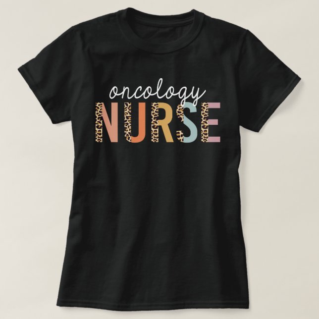 Camiseta Enfermeira de Oncologia, Enfermeira Leopard, Enfer (Frente do Design)