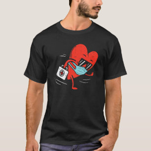 Camiseta Enfermeira do Coração com Kit de Primeiros Socorro