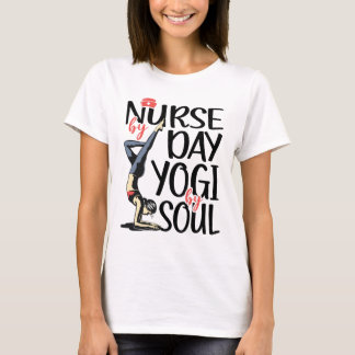 Camiseta Enfermeira do dia Yogi por Soul