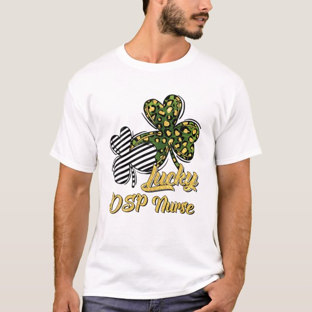 Camiseta Enfermeira DSP Dia de São Patrício Lucky Clover Sh (Frente)