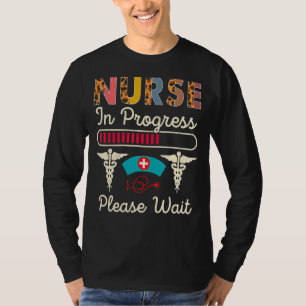 Camiseta Enfermeira em curso Aguarde Futura Enfermeira Leop