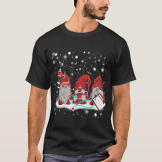Camiseta Enfermeira Encantada Enfermeira Gnomos Papai noel