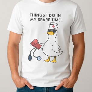 Camiseta Enfermeira Enfermeira Enganada de Bobo Engraçado C