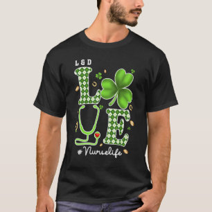 Camiseta Enfermeira L&D Dia de São Patrício com estetoscópi