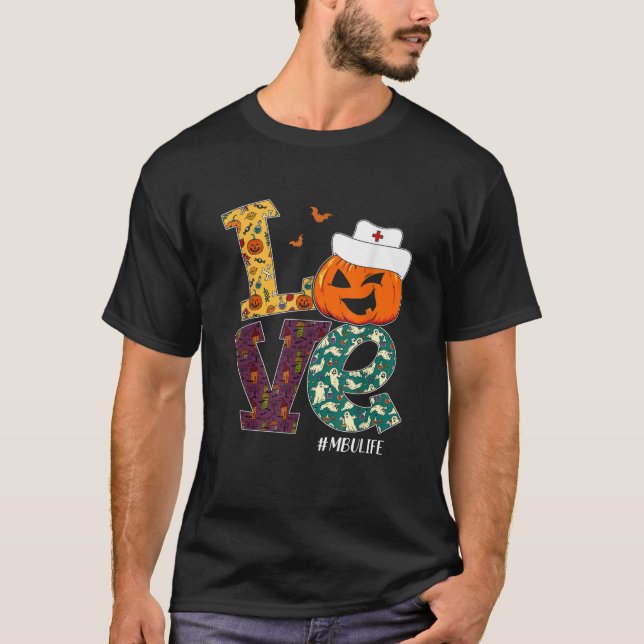 Camiseta Enfermeira MBU Halloween Assustador Abóbora Abóbor (Frente)