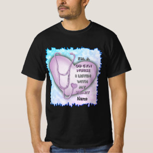 Camiseta Enfermeira ObGyn do Coração Roxo