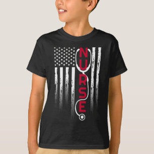 Camiseta Enfermeira Patriótica Com Estetoscópio De Bandeira