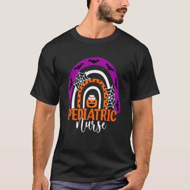 Camiseta Enfermeira pediátrica Halloween Pumpkin Rainbow Pe (Frente)