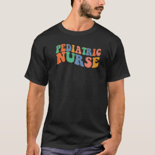 Camiseta Enfermeira Pediátrica Retro Groovy Estudante de En