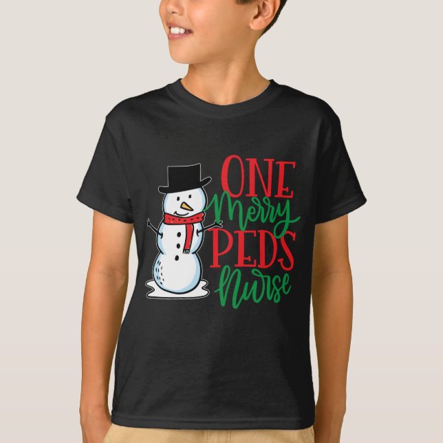 Camiseta Enfermeira PEDS de Natal Bonita - Nurs Pediátricos (Frente)