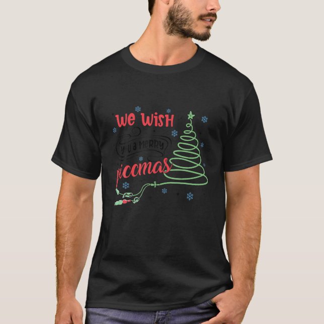 Camiseta Enfermeira Picada Feliz Natal Desejamos-Lhe Uma Fo (Frente)