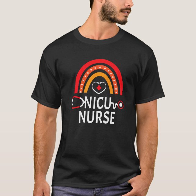 Camiseta Enfermeira Rainbow Icu Equipe Neonatal Tiny Humans (Frente)