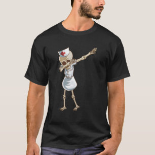Camiseta Enfermeira Skeleton Spookbing Nabbing Nurse Skull