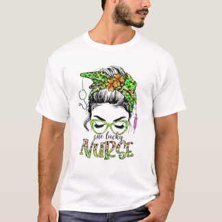 Camiseta Enfermeira Sortudo Messy Bun Shamrock