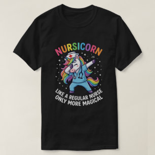 Camiseta Enfermeira Unicórnio Energia Brilhante e Mágica