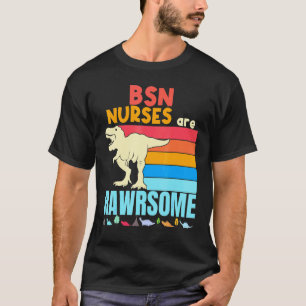 Camiseta Enfermeiras Bsn São Incríveis Dinossauro Enfermeir