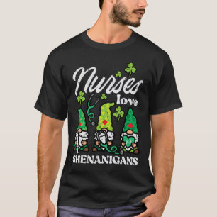 Camiseta Enfermeiras do Dia de São Patrício Amam Travessura