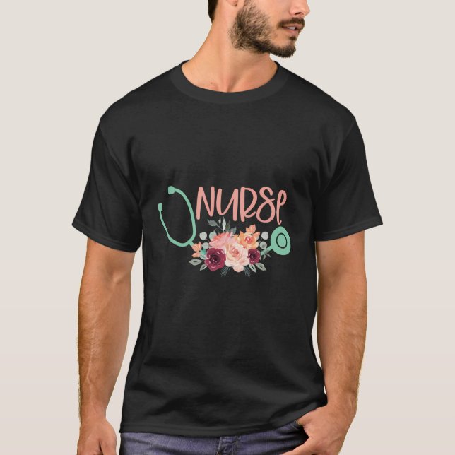 Camiseta Enfermeiro Bonito Estetoscópio Com Flores - Enferm (Frente)
