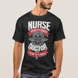 Camiseta Enfermeiro - Cérebro De Um Médico, Coração De
