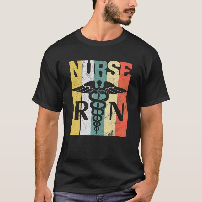 Camiseta Enfermeiro Vintage - RN CNA LPN (Frente)