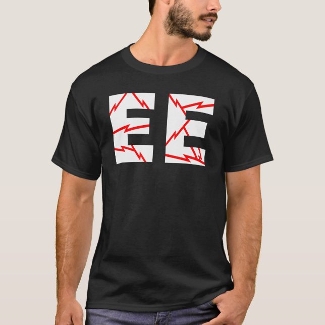 Camiseta Engenharia Elétrica EE Carregada (Frente)