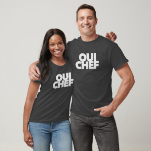 Camiseta engraçada chefe do restaurante Oui Chef funcionari