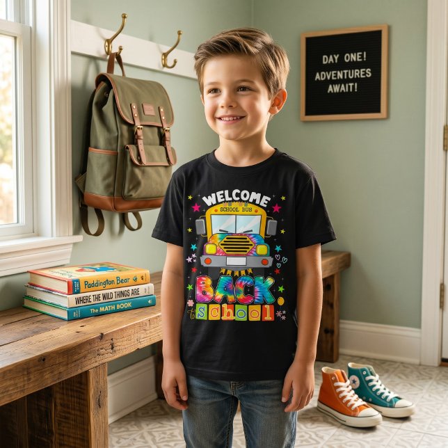 Camiseta engraçada de ônibus escolar para meninos  (Funny School Bus Graphic Back to School Boys Tee Bold Humor Design)