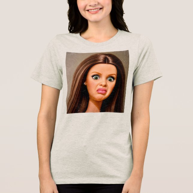 Camiseta engraçada do meme do rosto de boneca noje (Frente)