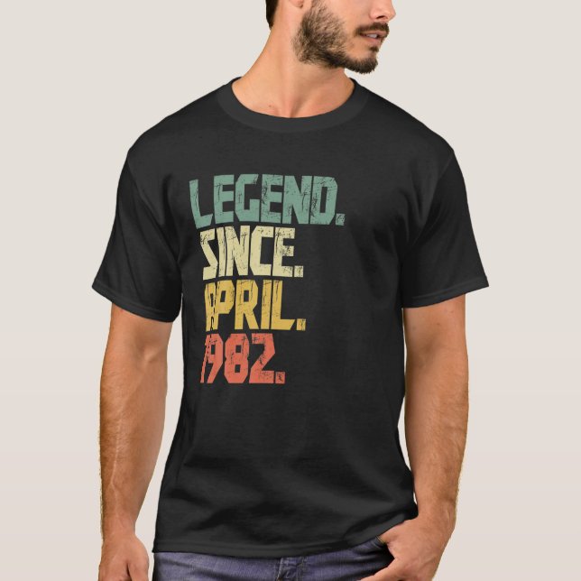 Camiseta Engraçada Lenda Homens De 40 Anos Desde 19 De Abri (Frente)