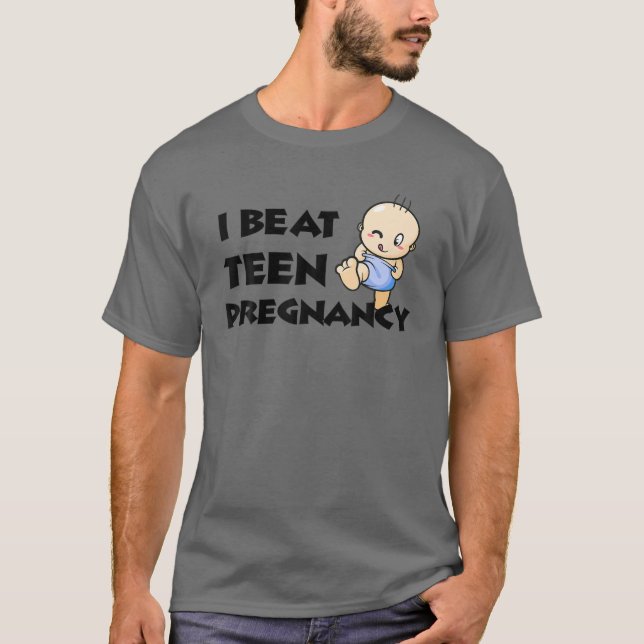 Camiseta Engraçado, 20 Anos De Idade, Estudante De Faculdad (Frente)