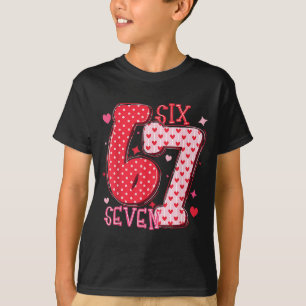 Camiseta Engraçado 67 Dia dos Namorados 6 7 Meme Casal E Co