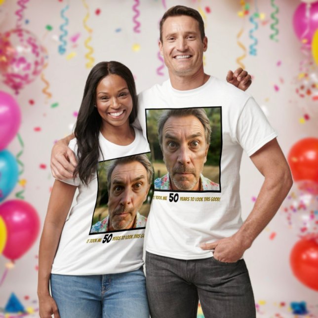 Camiseta Engraçado Aniversário da Tripulação Foto da Era Di (Criador carregado)