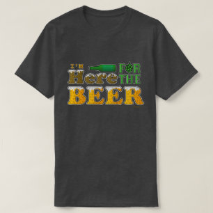 Camiseta Engraçado Aqui pela Cerveja