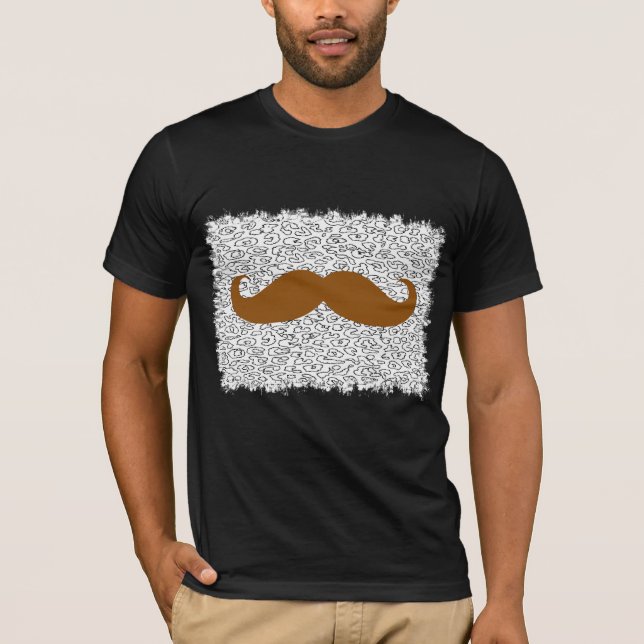 Camiseta Engraçado bigode na pele do leopardo (Frente)