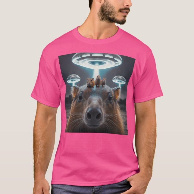 Camiseta Engraçado Capybara Selfie Com Ufos Estranho (Frente)