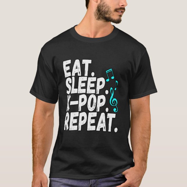 Camiseta Engraçado Comer Dormindo K Pop Repetir Oppa Idols  (Frente)