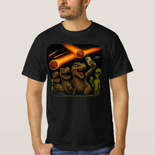 Camiseta Engraçado Dinossauro T-Rex e Aliens OVNI Selfie | (Frente)