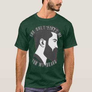 Camiseta Engraçado Ela Só Gosta De Mim Pelo Meu Gráfico Da