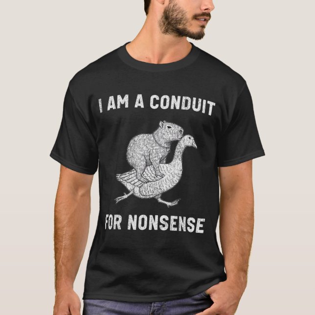 Camiseta Engraçado Eu Sou Um Condutor De Absurdos Capivara  (Frente)