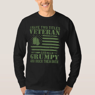 Camiseta Engraçado Eu Tenho Dois Títulos Veteranos E Grumpy