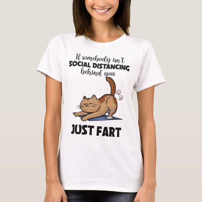 Camiseta Engraçado Gato Sensação de Distância Social (Frente)